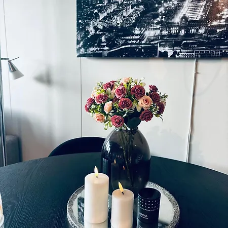 With Sea View Leilighet